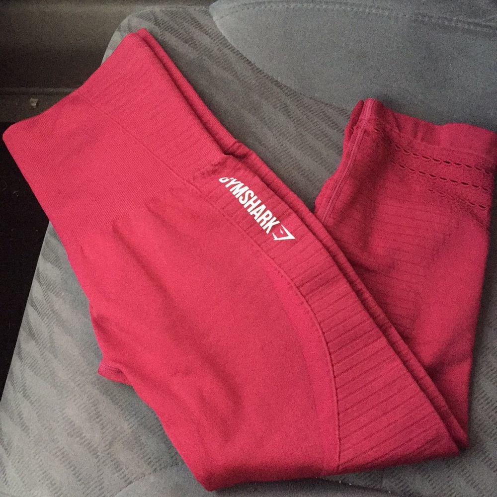 GYMSHARK CROP